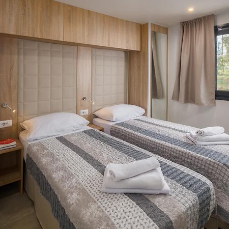 Premium Camping Homes Santa Marina, Lanterna Tar-Vabriga Dış mekan fotoğraf