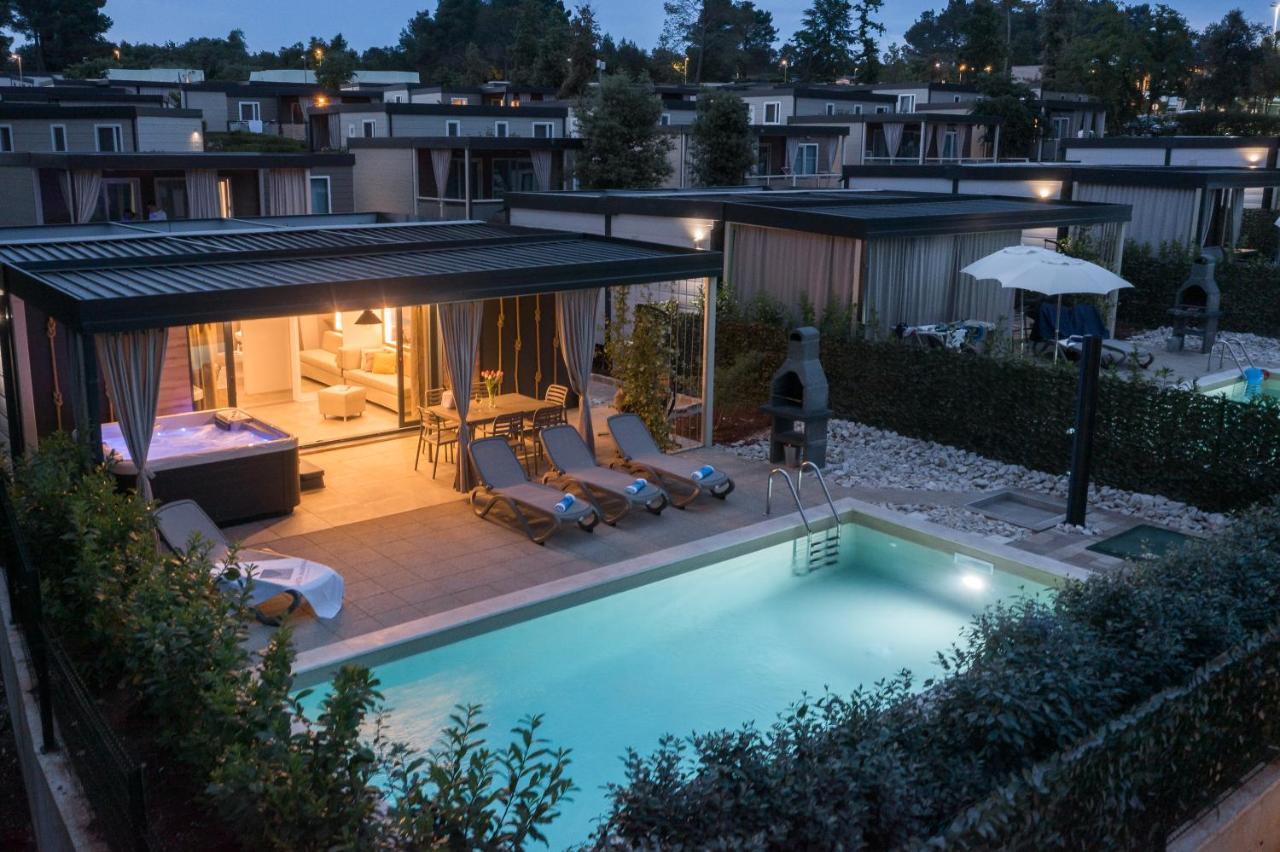 Premium Camping Homes Santa Marina, Lanterna Tar-Vabriga Dış mekan fotoğraf