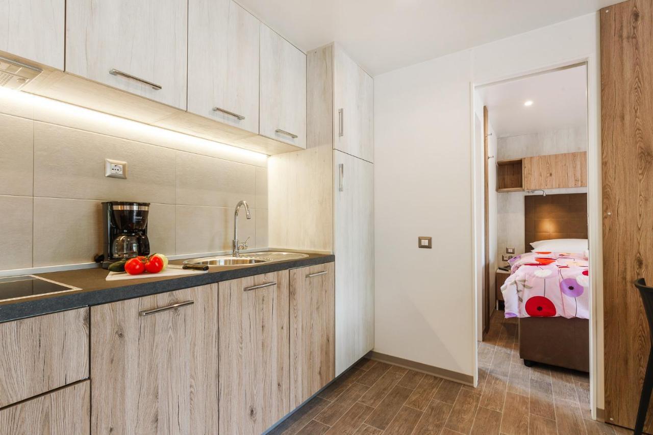 Premium Camping Homes Santa Marina, Lanterna Tar-Vabriga Dış mekan fotoğraf