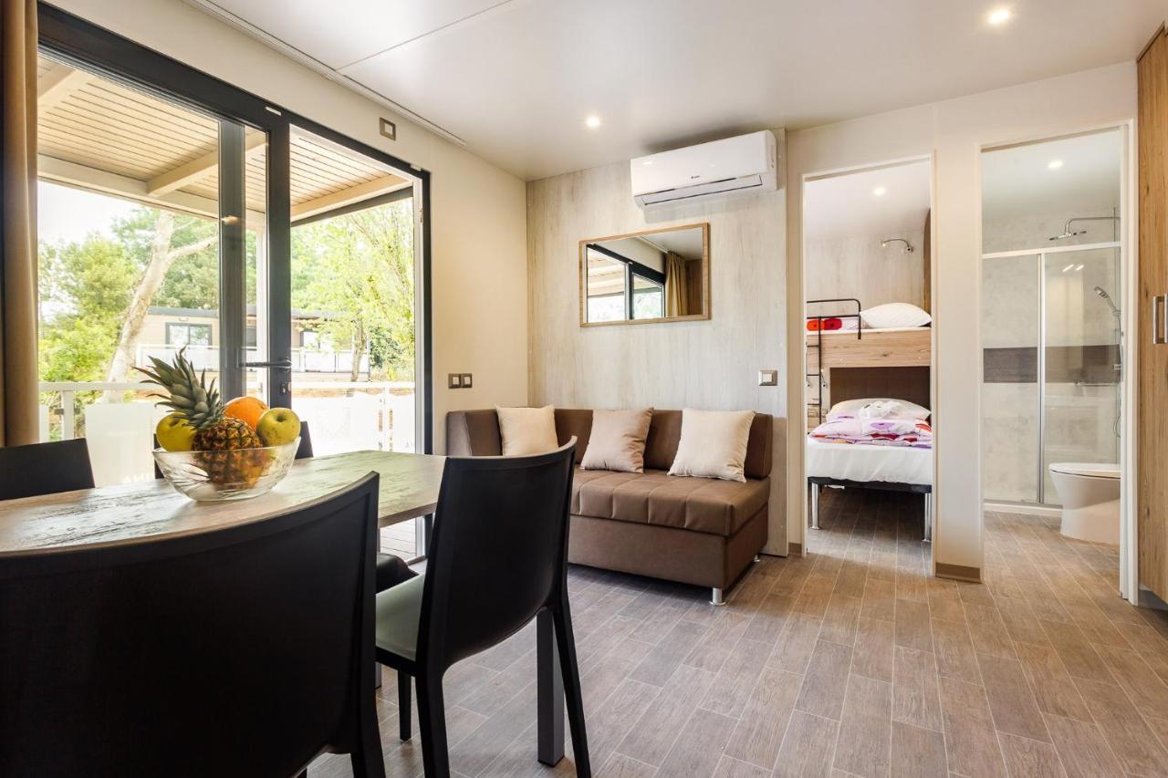Premium Camping Homes Santa Marina, Lanterna Tar-Vabriga Dış mekan fotoğraf