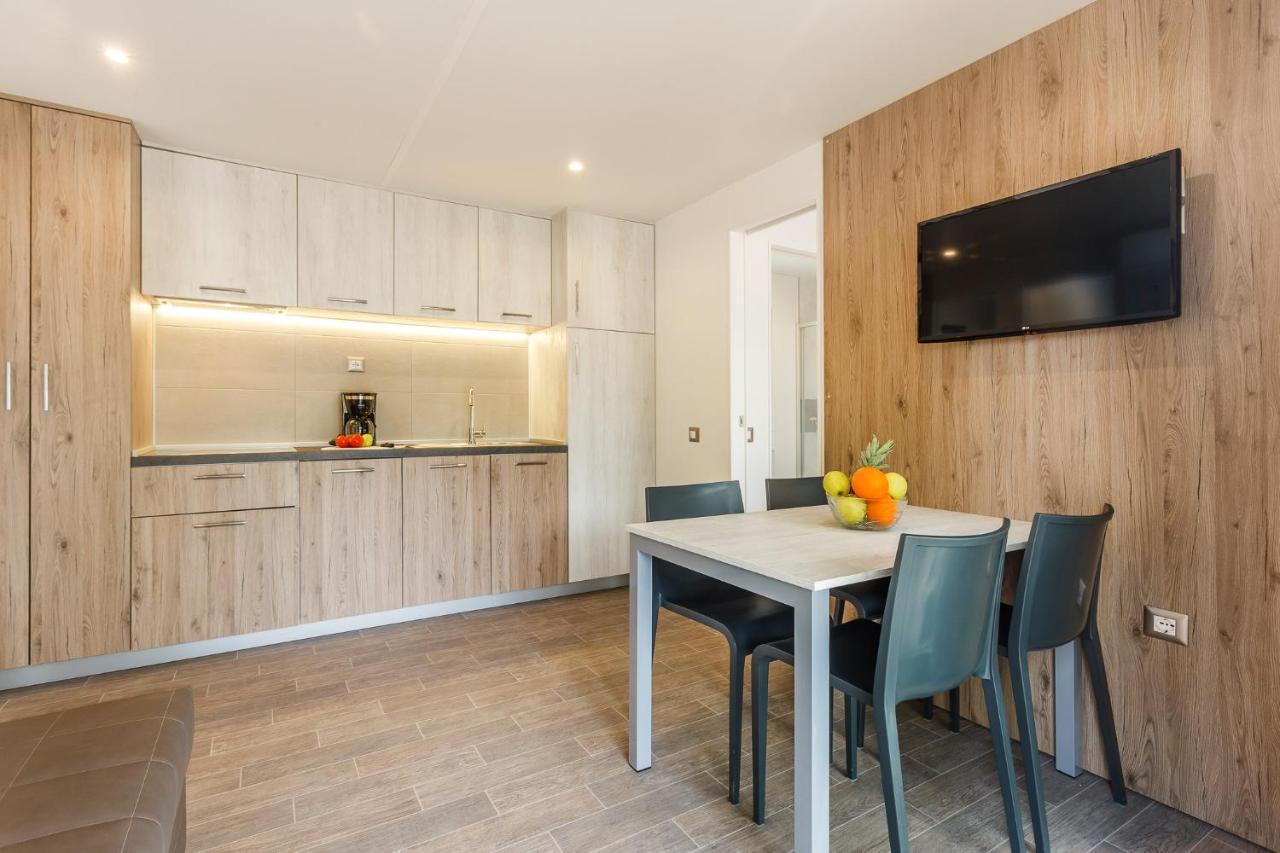 Premium Camping Homes Santa Marina, Lanterna Tar-Vabriga Dış mekan fotoğraf